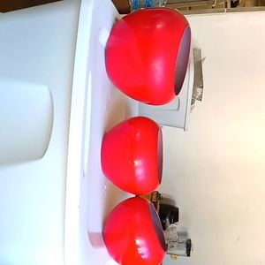 Lightweight  outdoor  ball planter